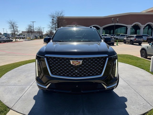 Used 2026 Cadillac Escalade Luxury w/ LPO, Floor Liner Package image 5