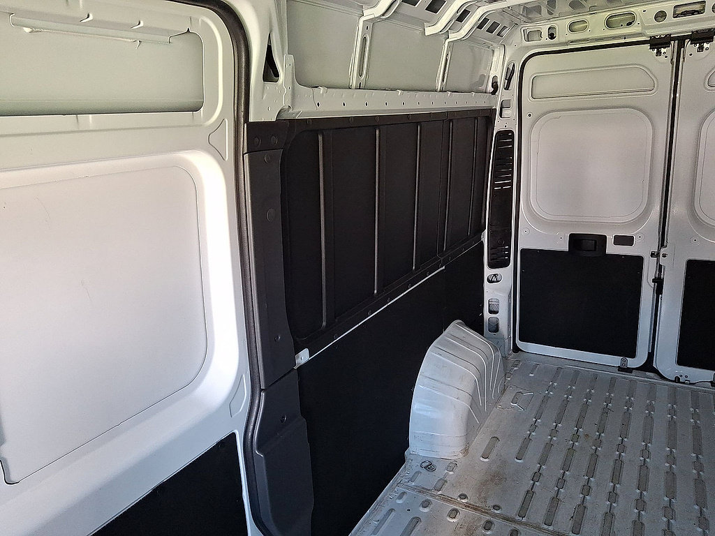 Used 2026 RAM ProMaster 2500 w/ Convenience Group FWD image 12