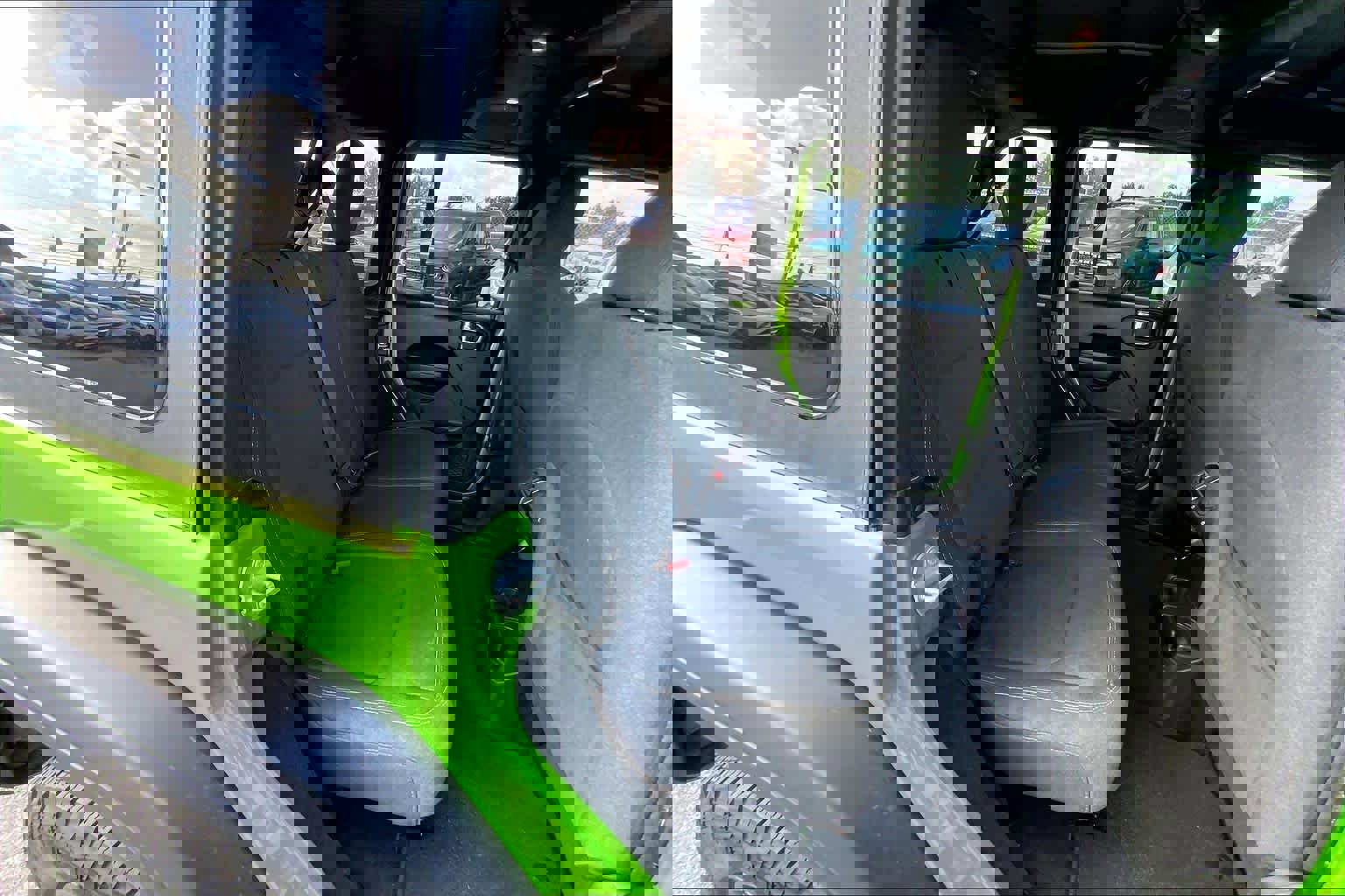 Used 2025 Jeep Wrangler Sport S image 18