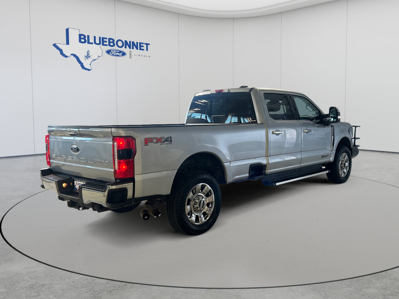 Certified 2023 Ford F250 Lariat w/ Chrome Package AWD/4WD image 5
