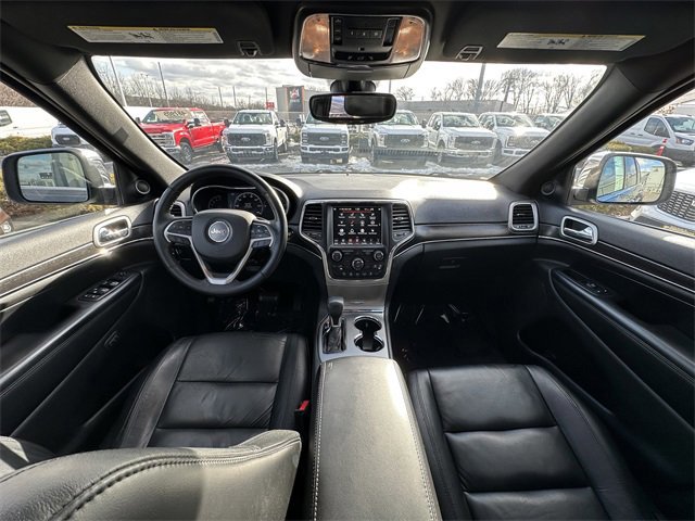 Used 2018 Jeep Grand Cherokee Limited image 10