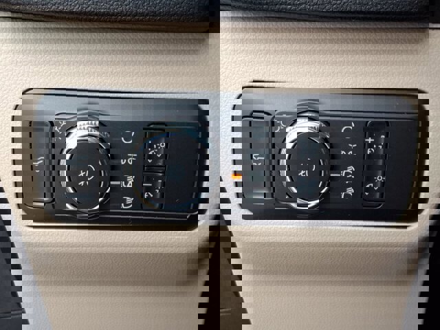 Certified 2022 Ford Escape SEL w/ Technology Package image 20