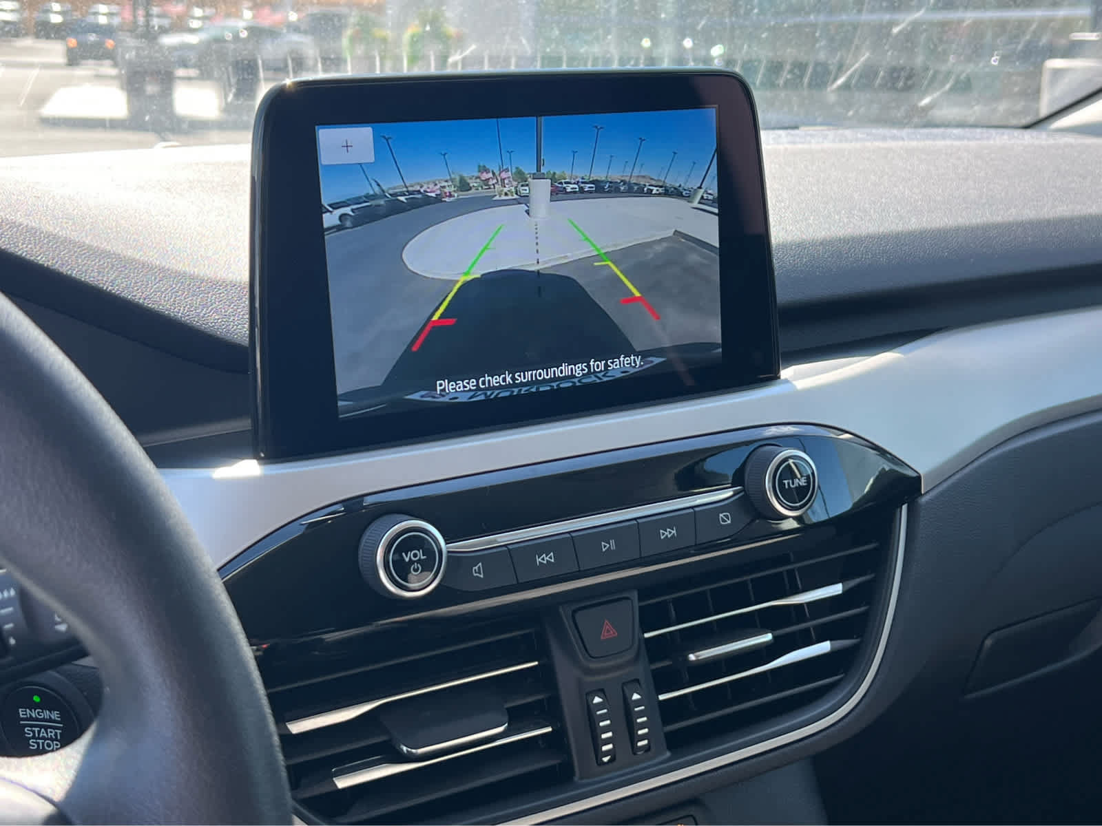 Certified 2022 Ford Escape SE AWD/4WD image 36