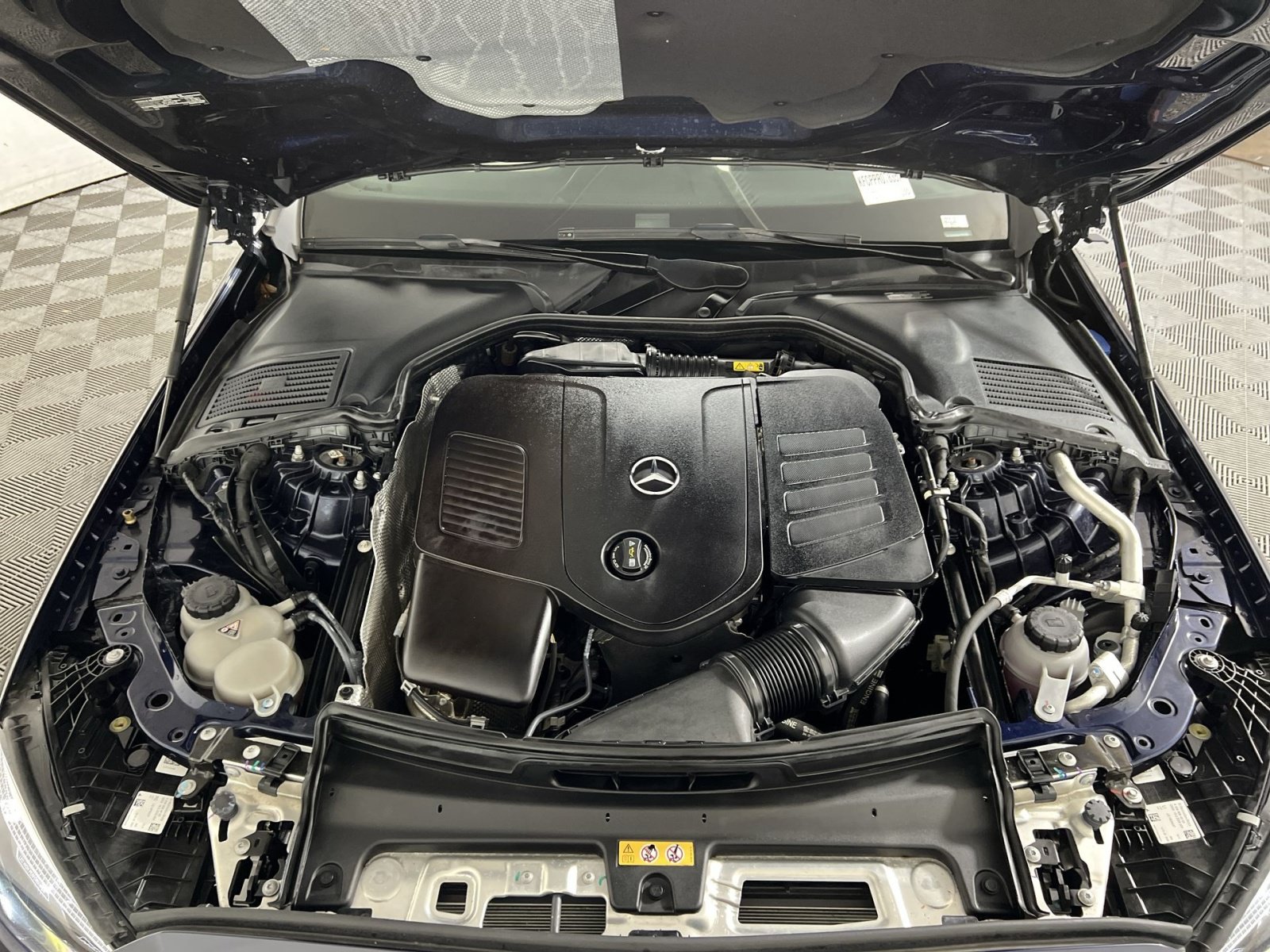 Used 2023 Mercedes-Benz C 300 4MATIC Sedan image 27