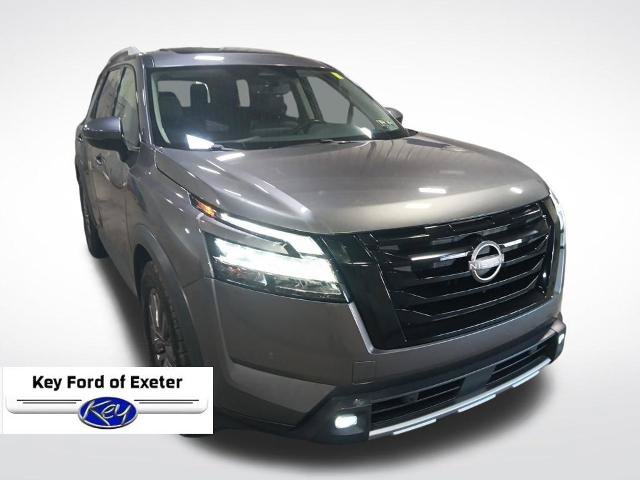 Used 2023 Nissan Pathfinder SL w/ SL Premium Package AWD/4WD image 2