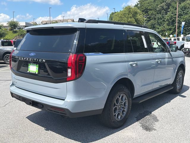 Certified 2025 Ford Expedition Active RWD image 8