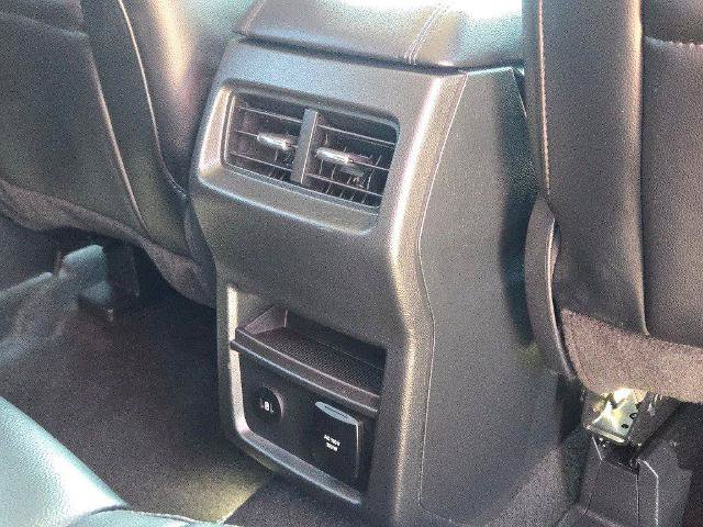 Certified 2024 Ford Edge SEL w/ Convenience Package AWD/4WD image 10
