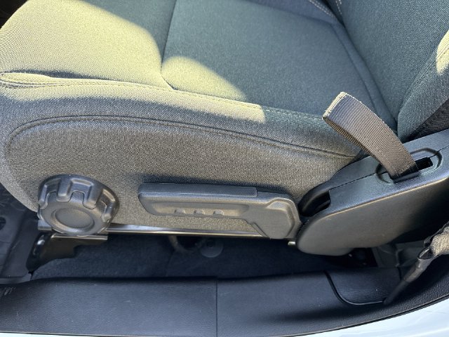 Used 2024 Jeep Wrangler Unlimited Sport AWD/4WD image 12