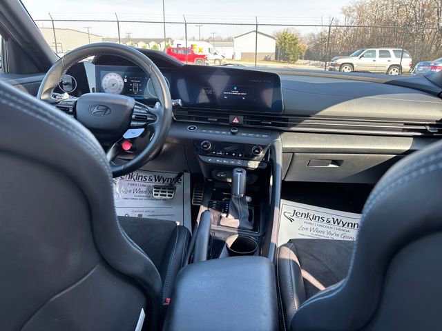 Used 2024 Hyundai Elantra N image 9