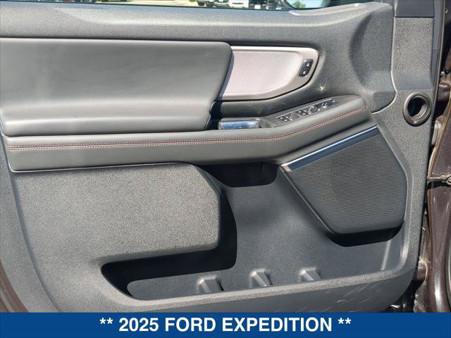 Certified 2025 Ford Expedition Max Active AWD/4WD image 10