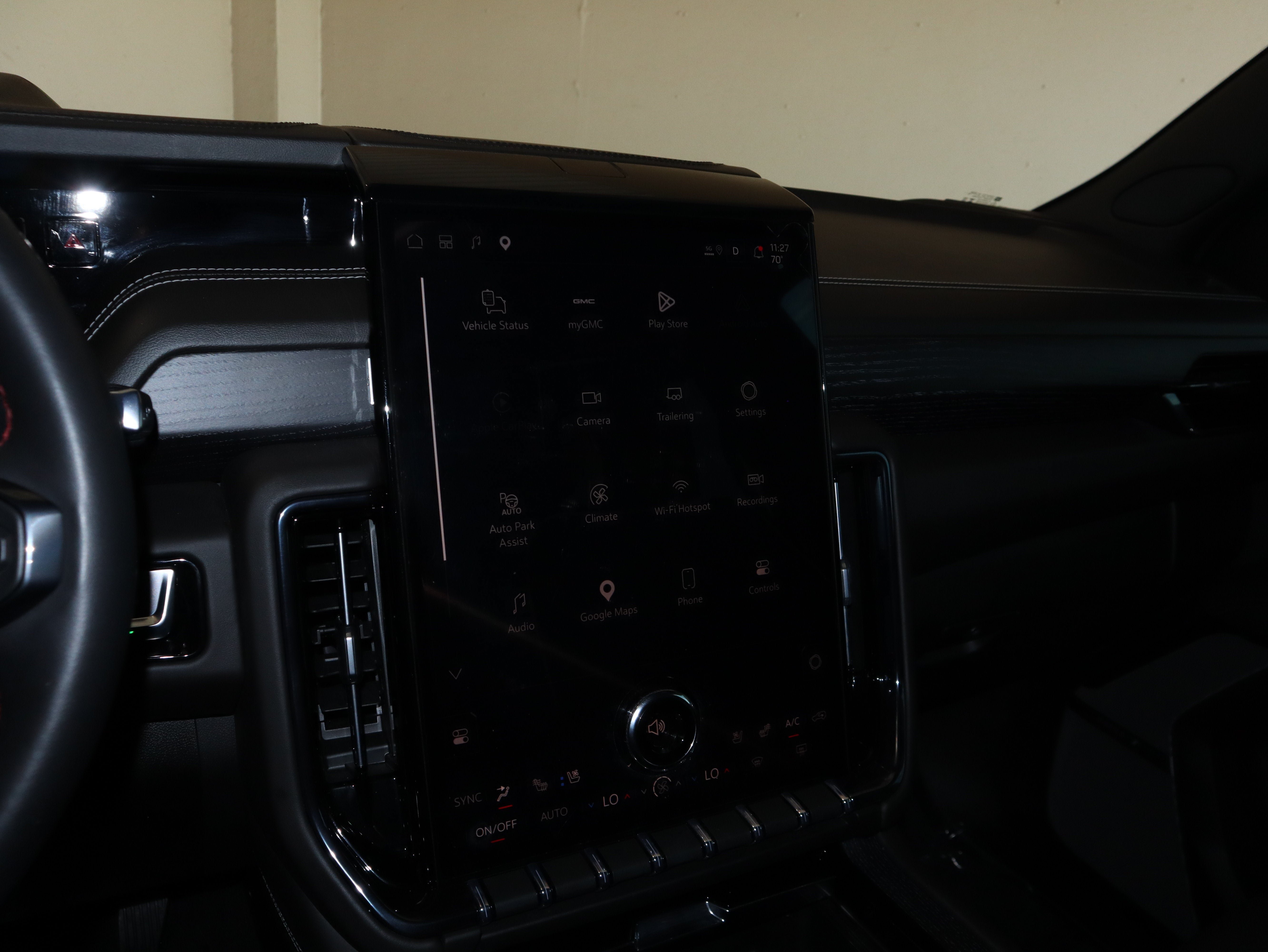 Used 2026 GMC Yukon AT4 Ultimate AWD/4WD image 26