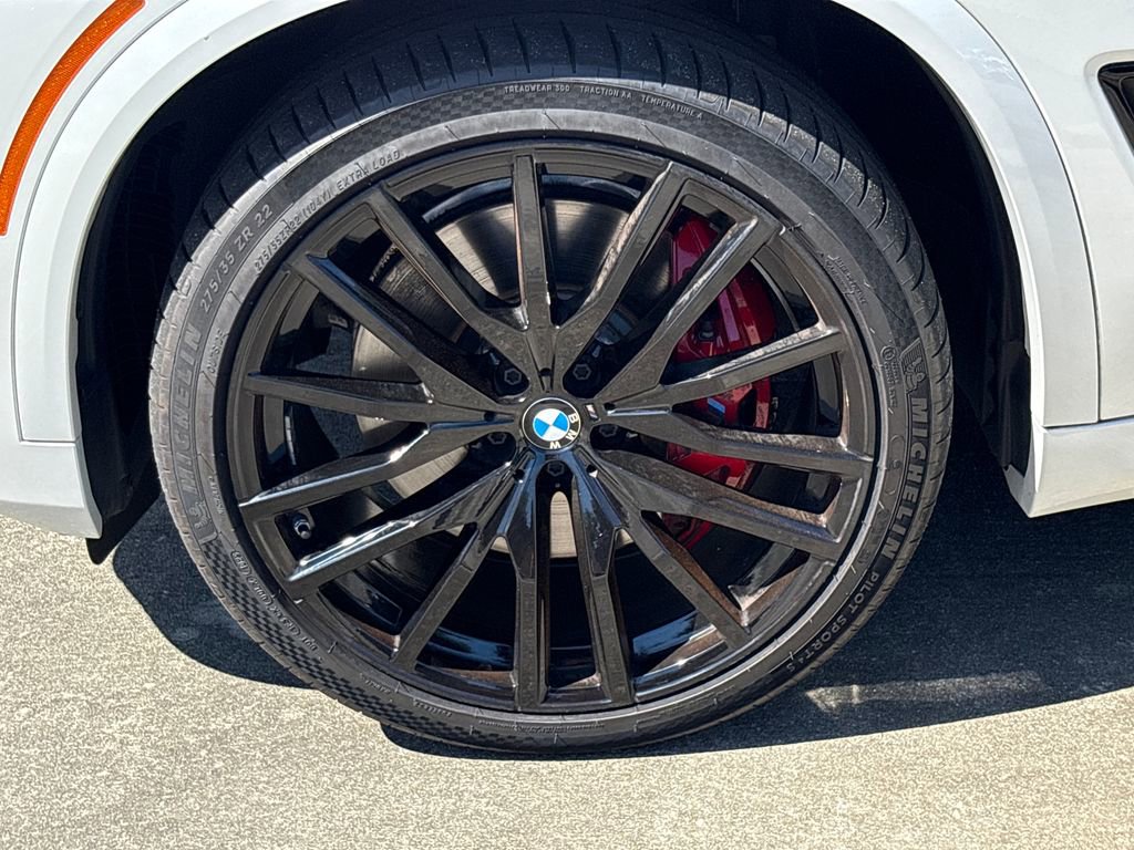 Used 2022 BMW X5 M50i AWD/4WD image 12