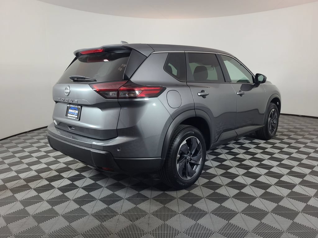 Used 2025 Nissan Rogue SV FWD image 3