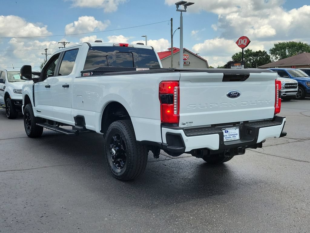 Certified 2025 Ford F350 XL w/ STX Appearance Package AWD/4WD image 6