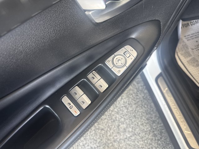 Used 2023 Hyundai Santa Fe Calligraphy FWD image 6