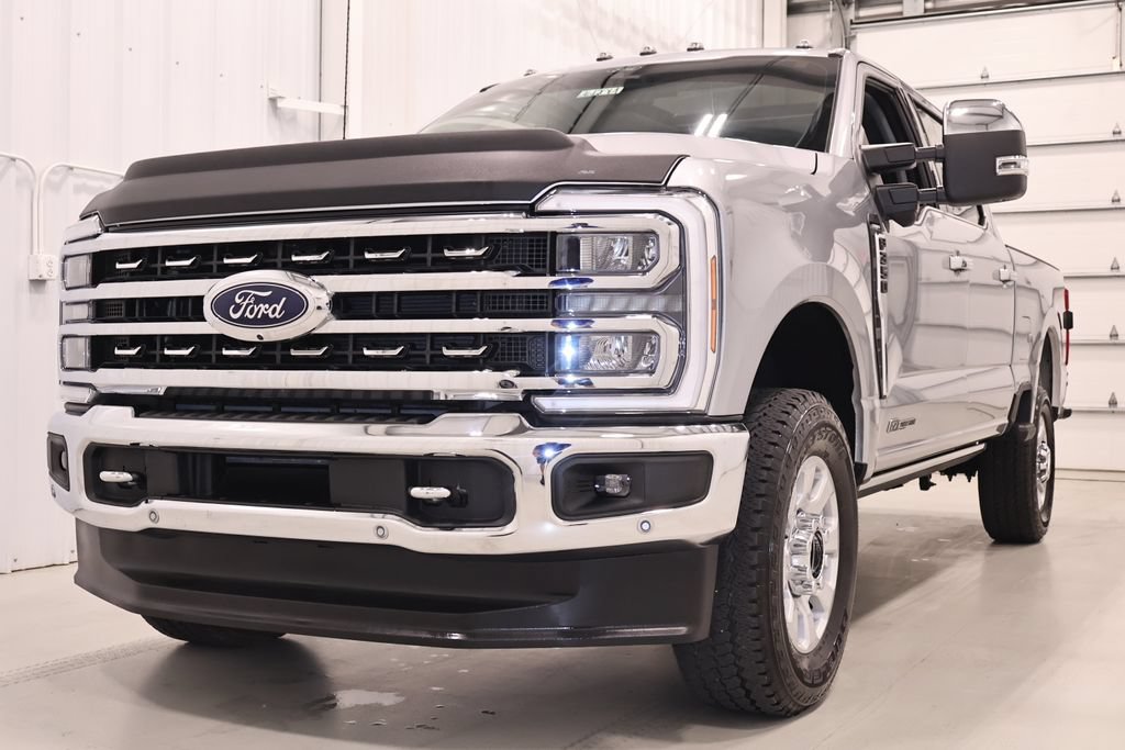 Certified 2024 Ford F350 Lariat w/ Lariat Ultimate Package AWD/4WD image 6
