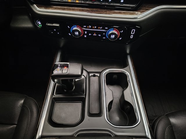 Used 2022 GMC Sierra 1500 Elevation w/ Elevation Premium Package AWD/4WD image 38