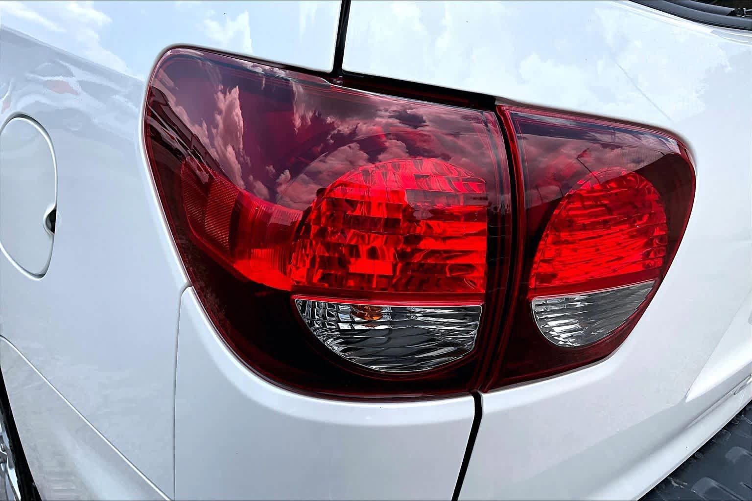 Used 2019 Toyota Sequoia Platinum RWD image 28