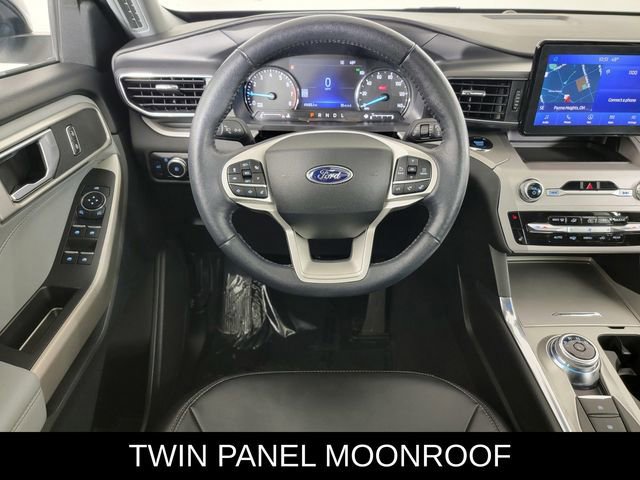 Certified 2023 Ford Explorer XLT w/ Equipment Group 202A image 27