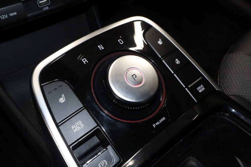 Used 2022 Kia Niro EX w/ Cold Weather Package image 32