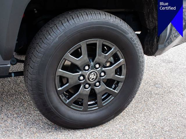 Used 2025 Toyota 4Runner SR5 RWD image 6