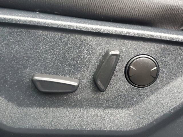 Certified 2022 Ford F150 XLT w/ Equipment Group 302A High image 12