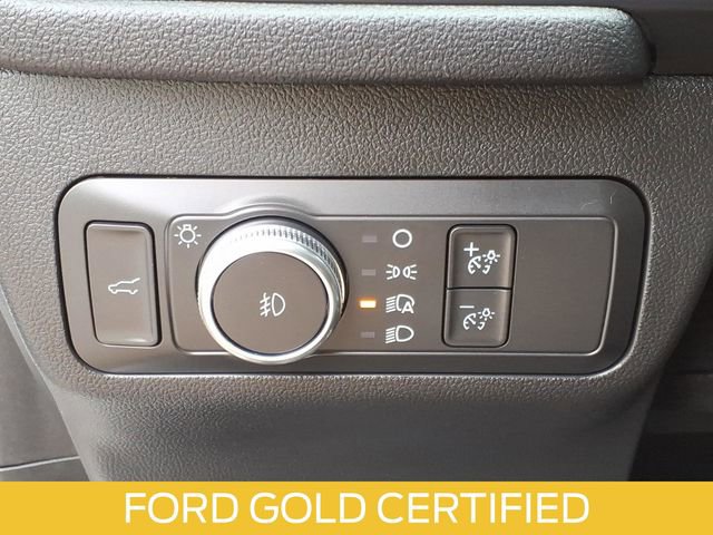 Certified 2022 Ford Escape Titanium AWD/4WD image 19
