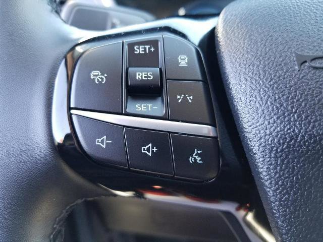 Certified 2025 Ford Escape Platinum w/ Premium Technology Package image 26