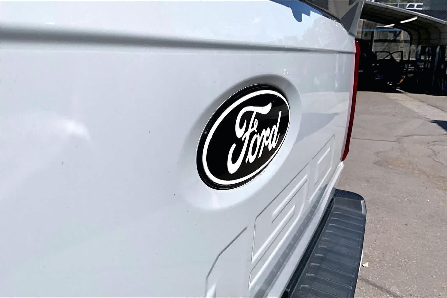 Certified 2024 Ford F150 XLT w/ Equipment Group 302A MID AWD/4WD image 31