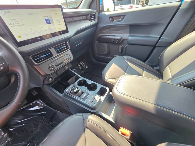 Certified 2025 Ford Maverick Lobo AWD/4WD image 24