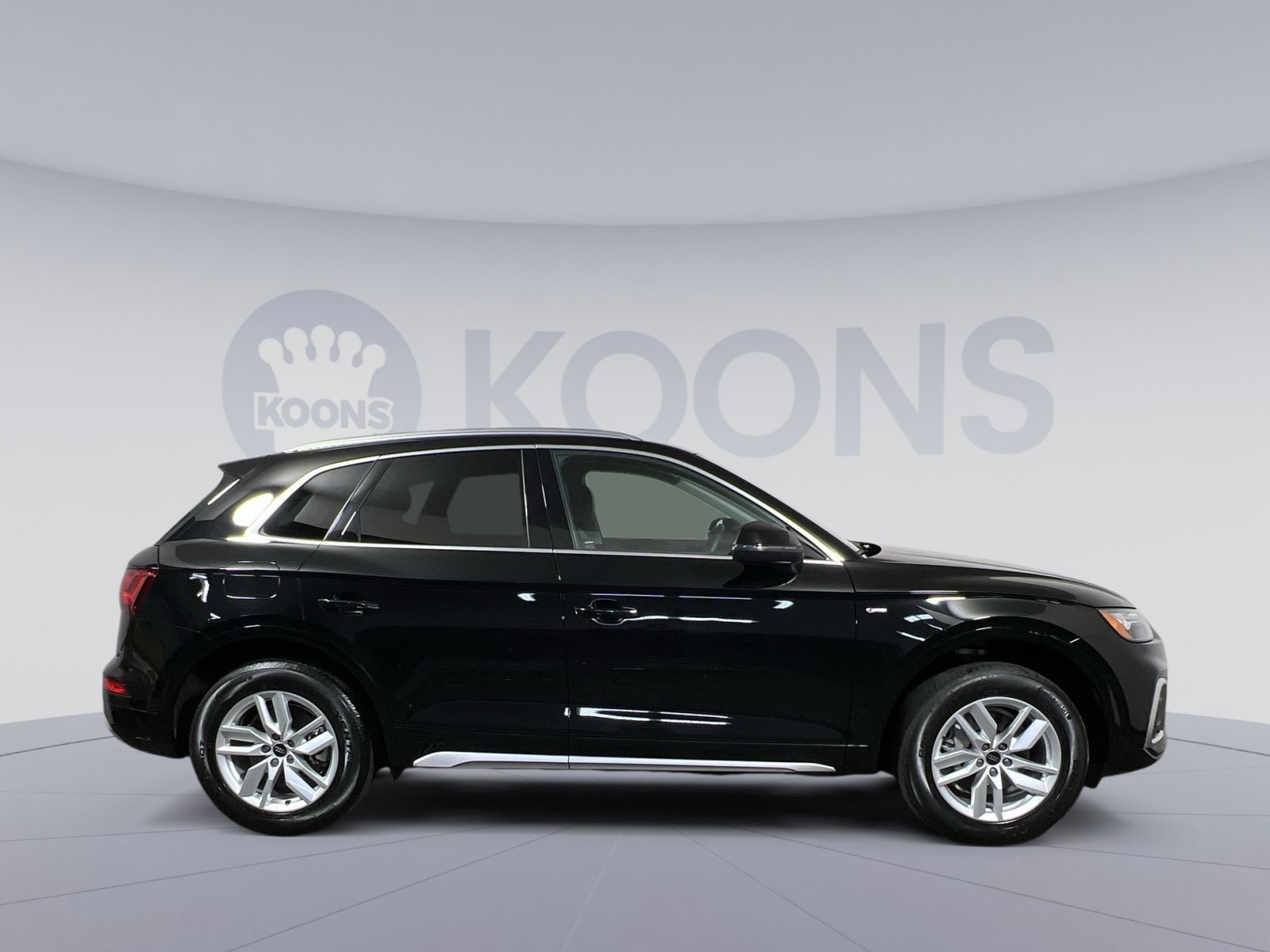 Used 2023 Audi Q5 2.0T Premium w/ Convenience Package AWD/4WD image 12