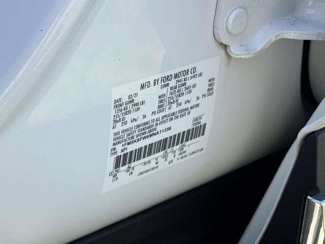 Certified 2021 Ford Explorer Limited w/ Hybrid Equipment Group 310A AWD/4WD image 32