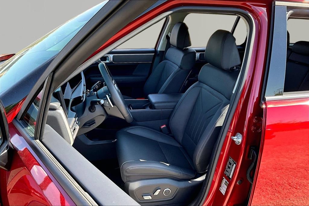 Used 2025 Hyundai Santa Fe XRT AWD/4WD image 25