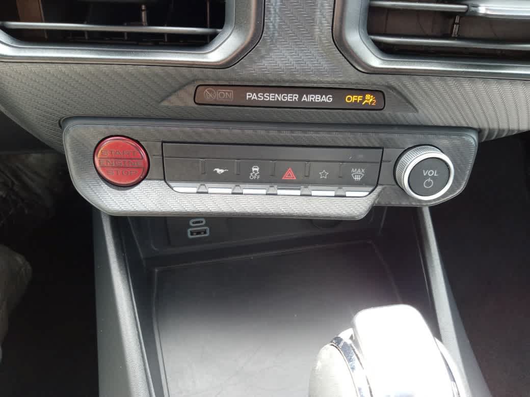 Certified 2024 Ford Mustang GT RWD image 19
