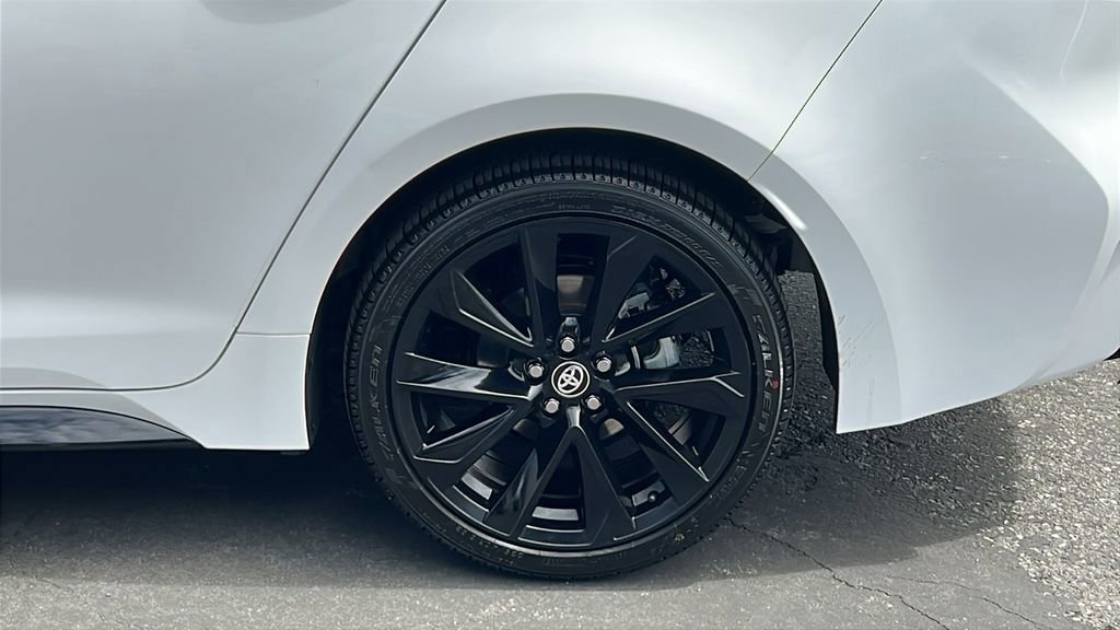 Used 2022 Toyota Corolla SE w/ Carpet Mat Package (TMS) FWD image 7