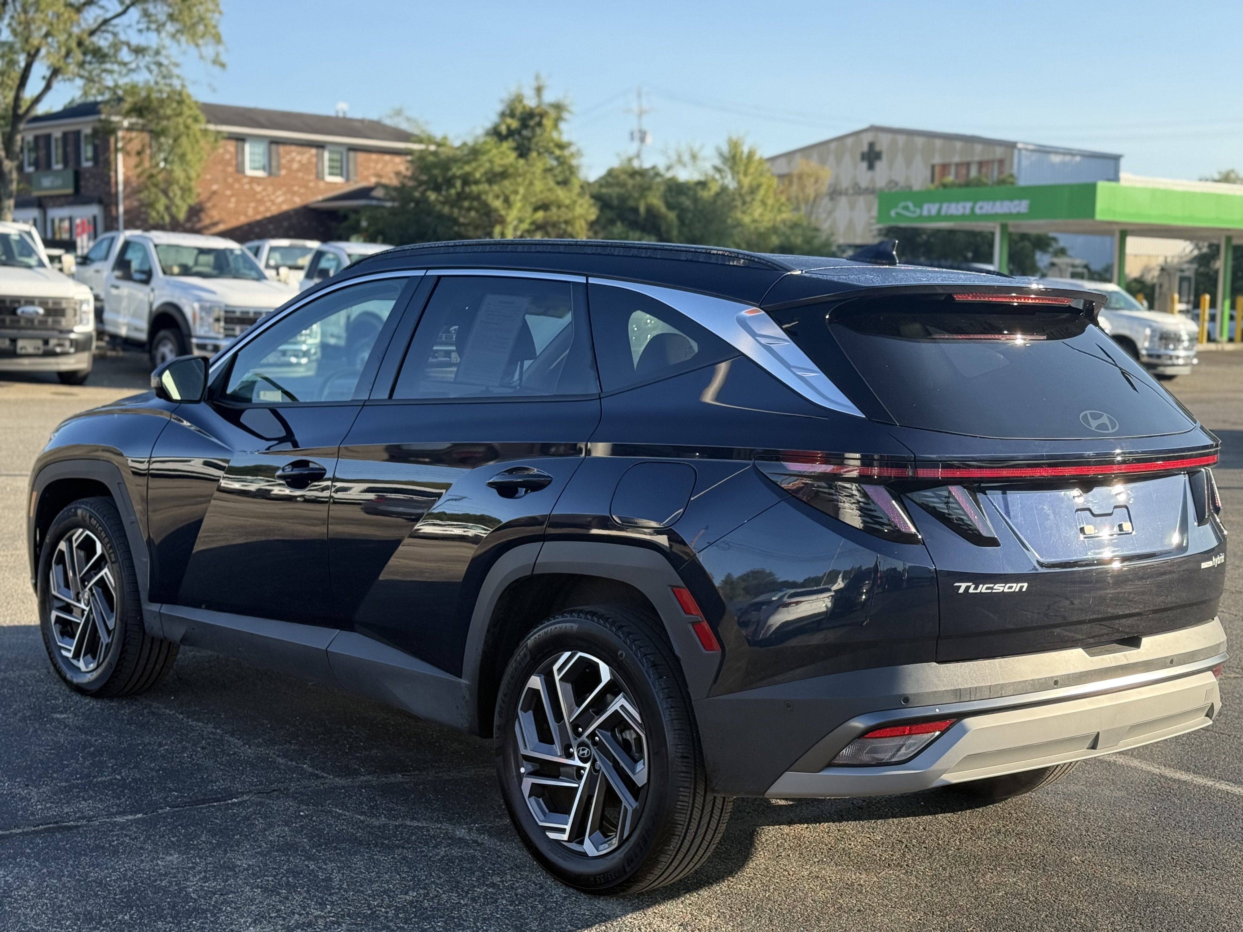 Used 2025 Hyundai Tucson Limited image 4