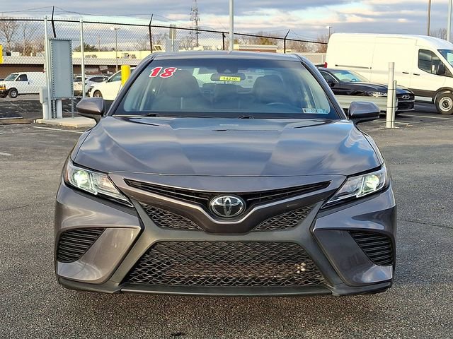 Used 2018 Toyota Camry SE image 7