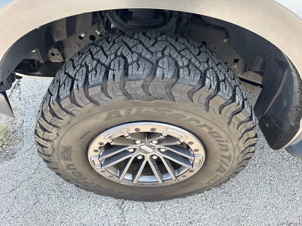 Certified 2020 Ford F150 Raptor w/ Equipment Group 802A Luxury AWD/4WD image 13