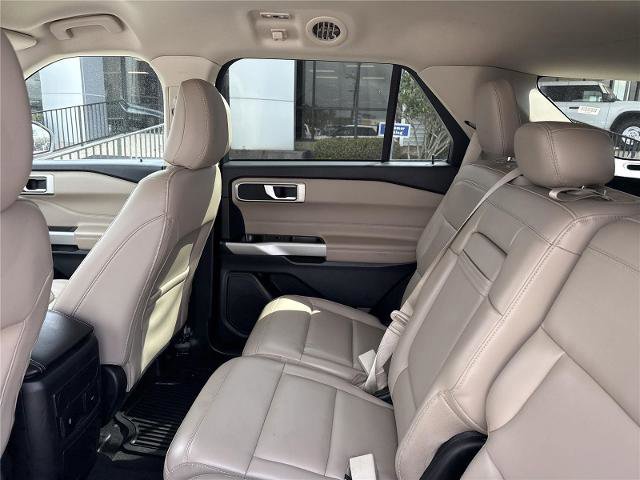 Certified 2024 Ford Explorer XLT w/ Equipment Group 202A image 10