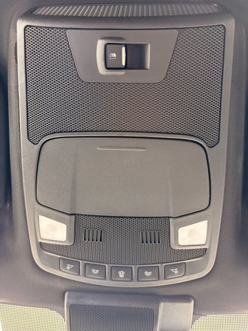 Certified 2019 Ford F150 XLT w/ Equipment Group 302A Luxury AWD/4WD image 18