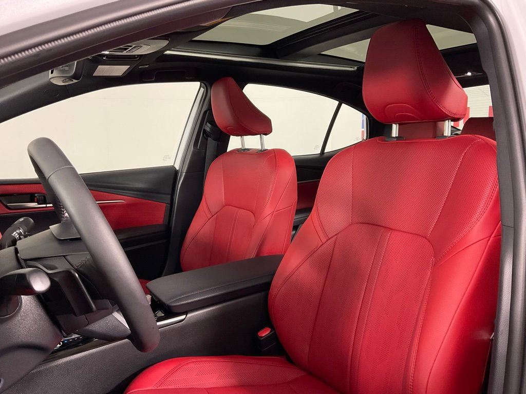 Used 2026 Toyota Camry XSE FWD image 14