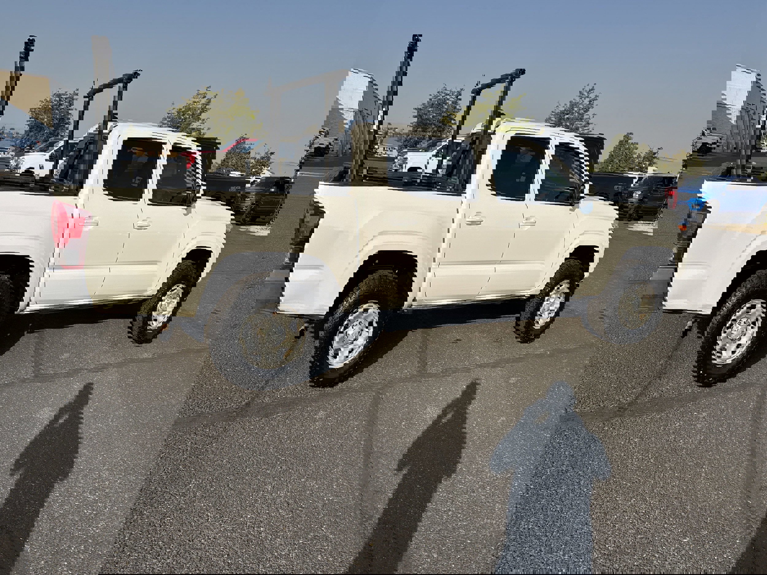 Used 2021 Toyota Tacoma 4x4 Double Cab image 5