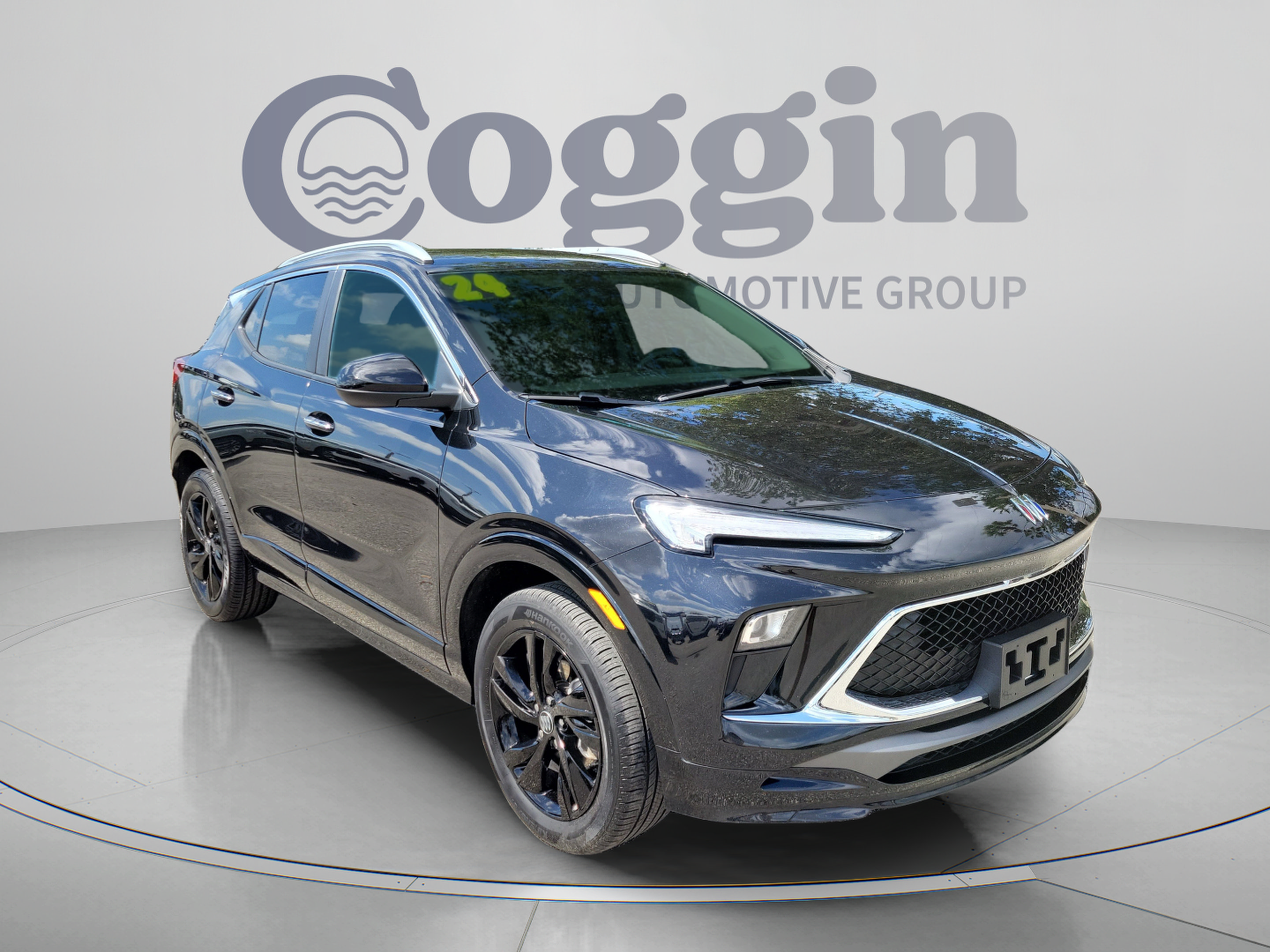 Used 2024 Buick Encore GX Sport Touring AWD/4WD image 4