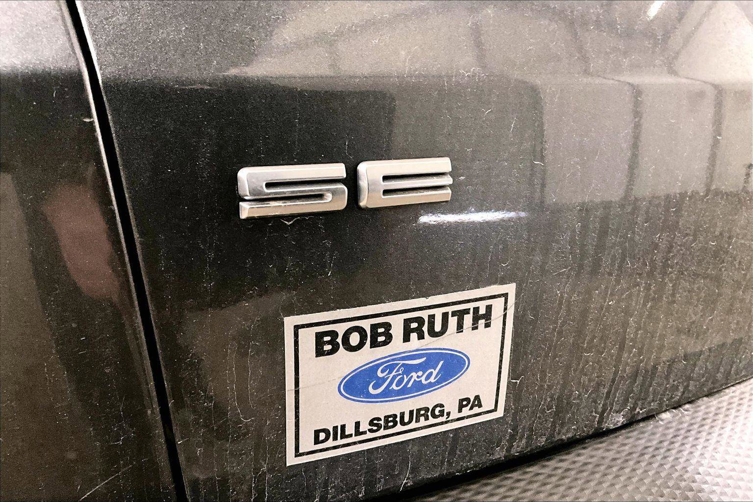 Certified 2020 Ford Escape SE image 13