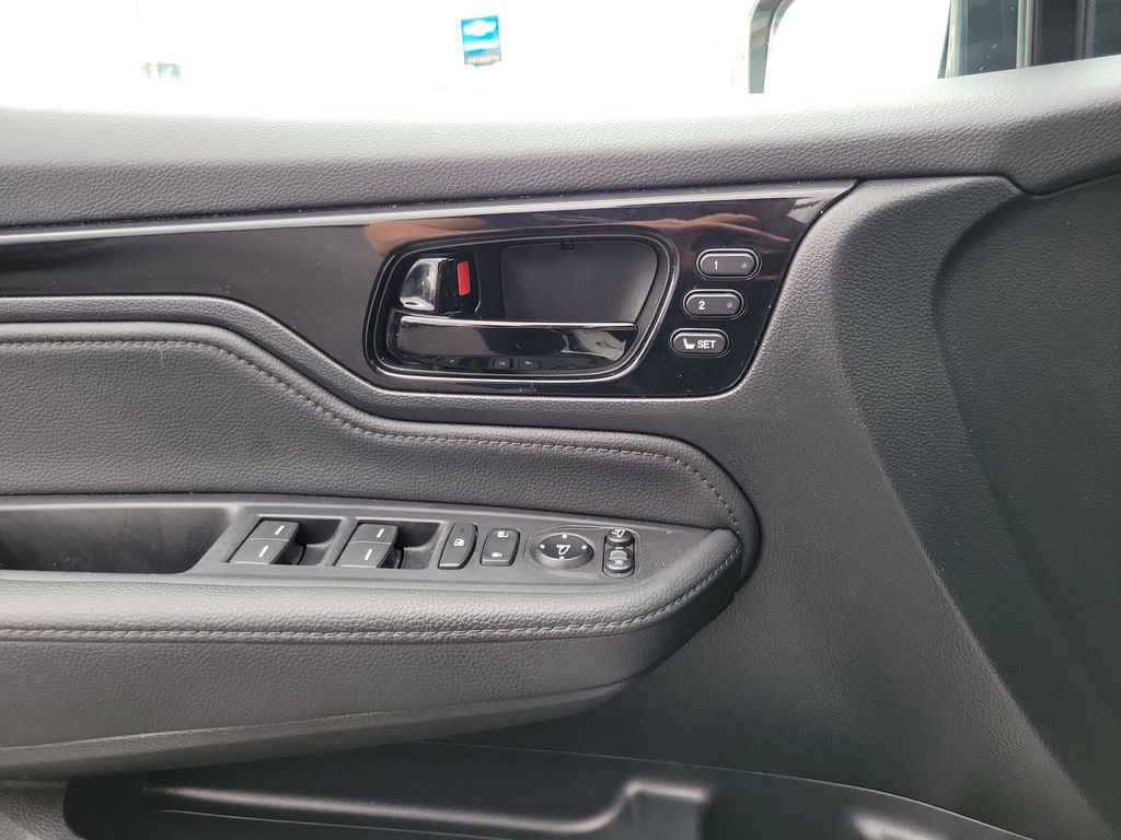 Used 2022 Honda Odyssey Elite image 20