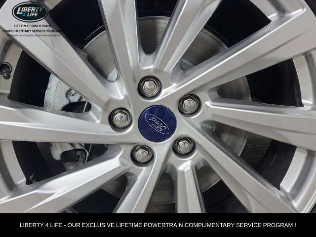 Certified 2022 Ford Escape Titanium w/ Titanium Elite Package AWD/4WD image 12