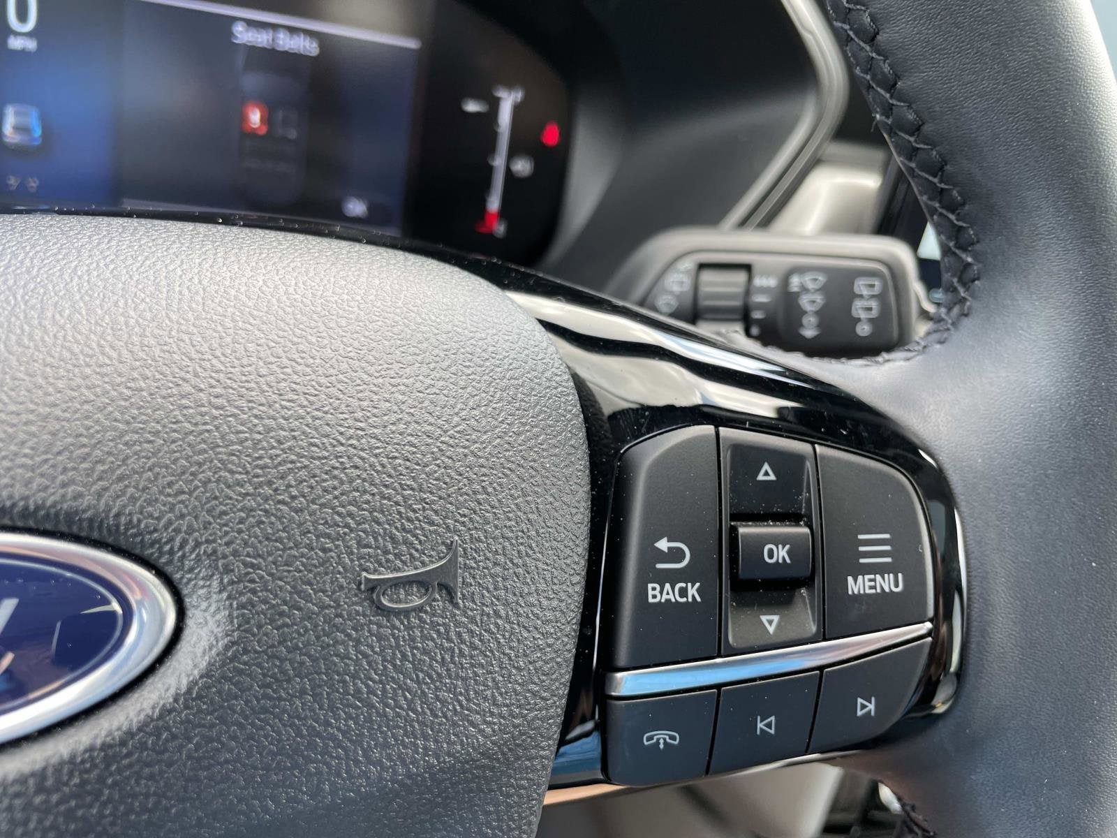 Certified 2025 Ford Escape Active w/ Tech Pack #1 FWD image 21