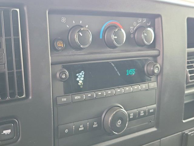 Used 2024 Chevrolet Express 2500 w/ Driver Convenience Package image 27