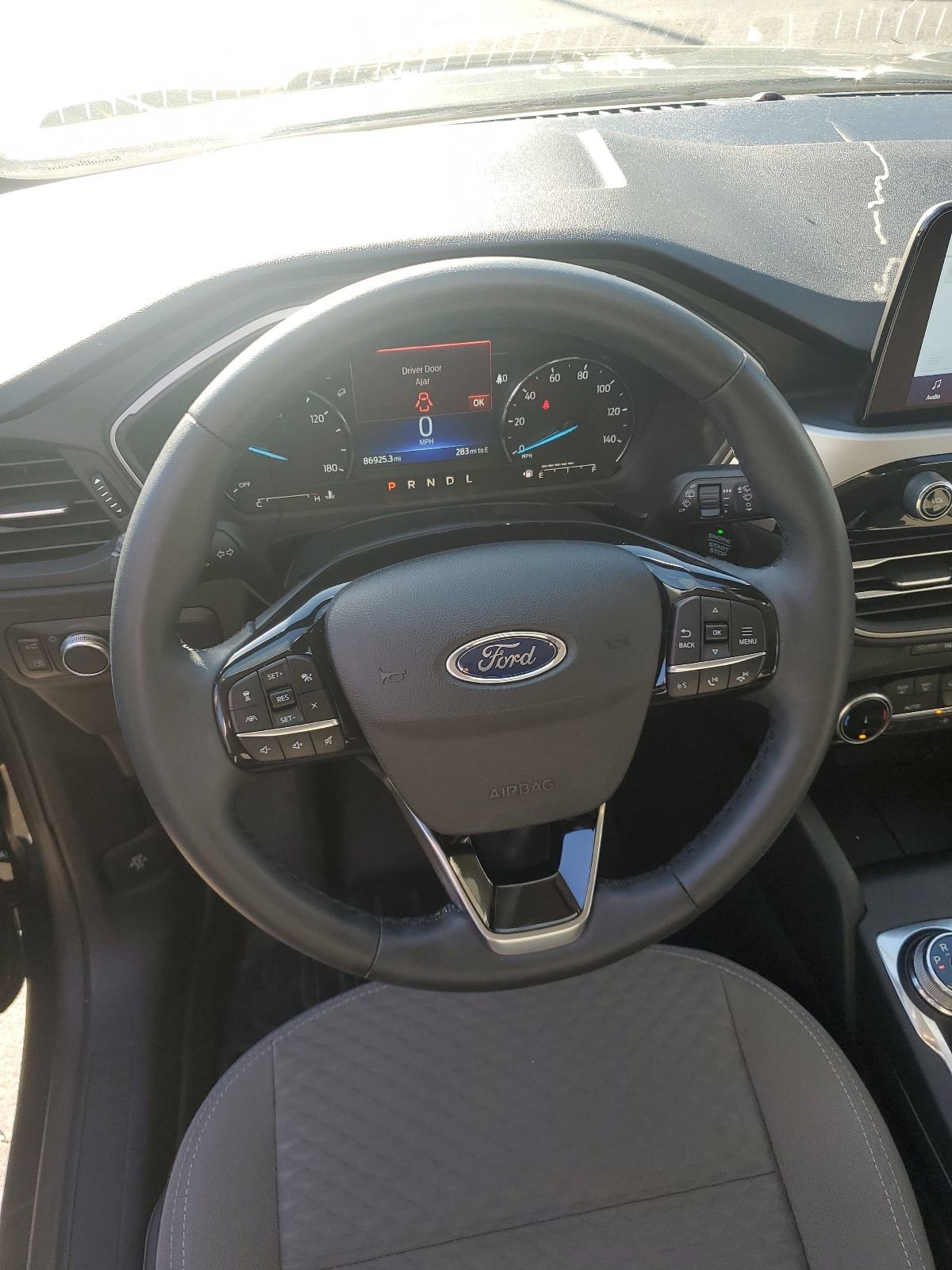 Certified 2022 Ford Escape SE w/ SE Sport Appearance Package image 9