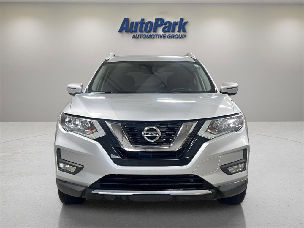 Used 2017 Nissan Rogue SL image 8